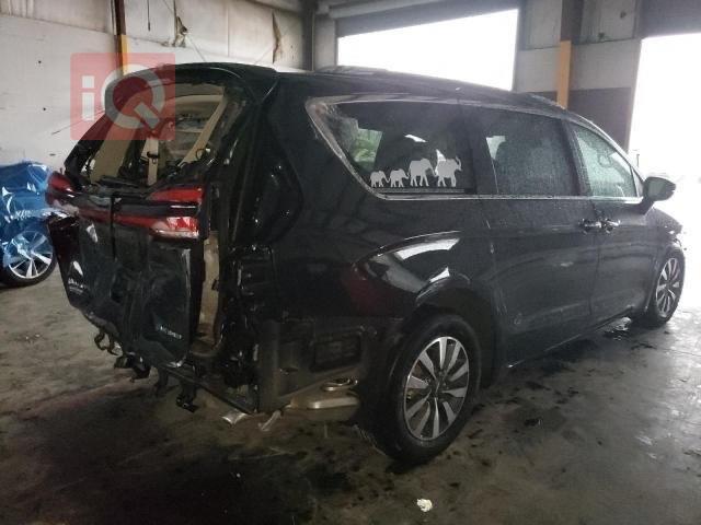Chrysler Pacifica